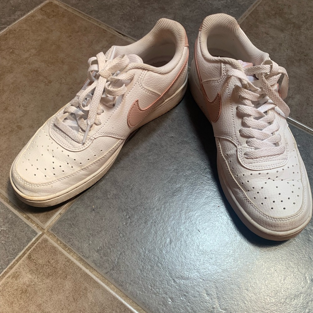 Nike, size 9